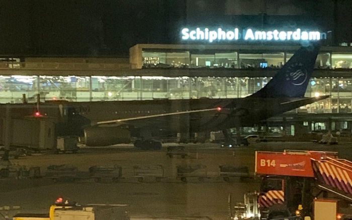 Sân bay Schiphol. Ảnh: Telegraph