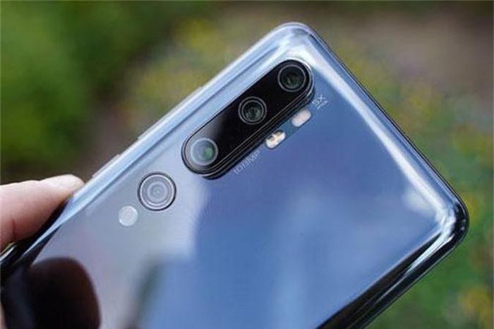 Camera sau của Xiaomi Mi Note 10.