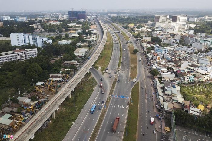 Nút giao thông dài khoảng 1,8 km, bắt đầu từ cổng Khu du lịch Suối Tiên đến cây xăng Bình Thắng, quận 9, Thủ Đức (TP.HCM) và một phần thị xã Dĩ An (Bình Dương). 