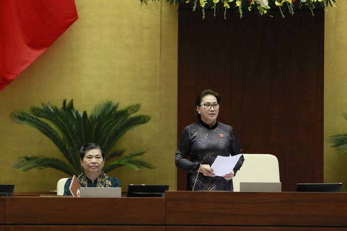  Chủ tịch Quốc hội Nguyễn Thị Kim Ngân phát biểu bế mạc phiên chất vấn. Ảnh: VĂN QUỐC 