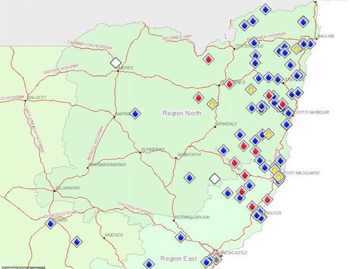  Hơn 150 ngôi nhà bị phá hủy tại bang New South Wales và Queensland. Ngoài ra, theo ghi nhận của chính quyền Australia hôm 9-11, đã có khoảng 10 người chết và mất tích 