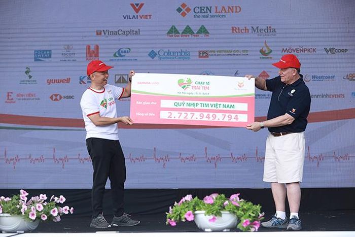 Hơn 9.000 người tham gia chương trình, quyên góp được hơn 2,7 tỷ đồng tiền quỹ