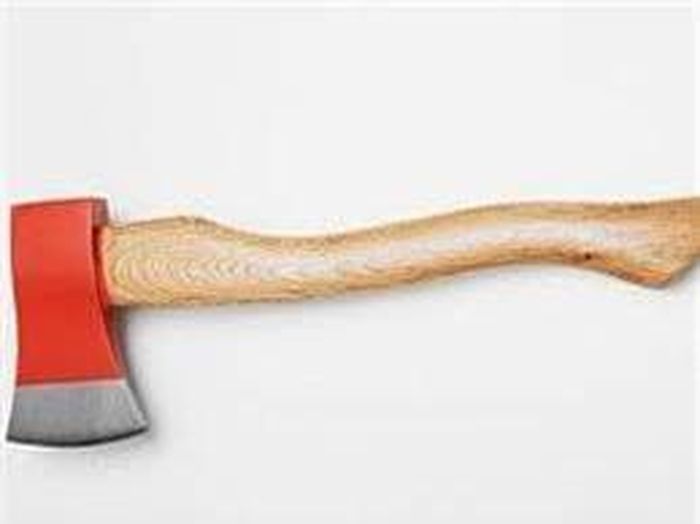 2. Sundel Bolong trong văn hóa dân gian Malaysia. Đây là một trong những con ma nổi tiếng ở quốc gia này. Truyền thuyết kể rằng đó là một người phụ nữ xinh đẹp đã chết trong khi đang mang thai. 