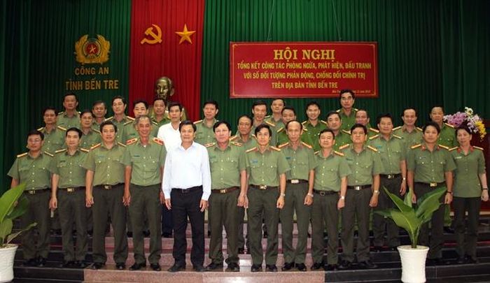 Các đại biểu tại Hội nghị.