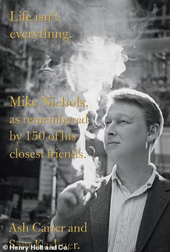 Bìa cuốn sách "Life Isn't Everything: Mike Nichols, As remembered By 150 Of His Closest Friends"