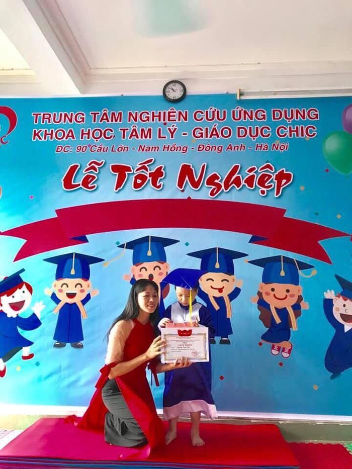 Cô Hà Thị Như Quỳnh, Quản lý Trung tâm nghiên cứu ứng dụng khoa học tâm lý giáo dục CHIC - người đã tạo được môi trường để giúp đỡ nhiều trẻ khuyết tật khác.