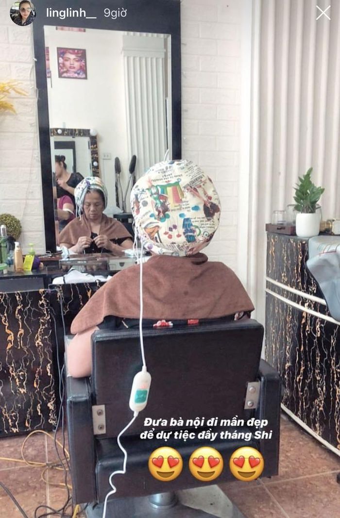 Ngày đội tuyển Việt Nam đối đầu Thái Lan cũng chính là ngày đầy tháng con gái đầu lòng Bùi Tiến Dũng. Ảnh chụp màn hình. 