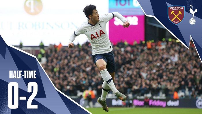 45 phút đầu khép lại với tỷ số 0-2 nghiêng về Tottenham