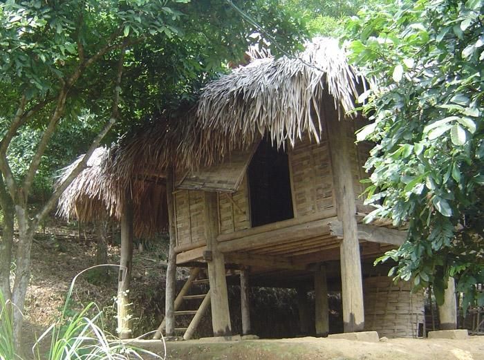 Nhà Nóc trọi (ảnh sưu tầm)
