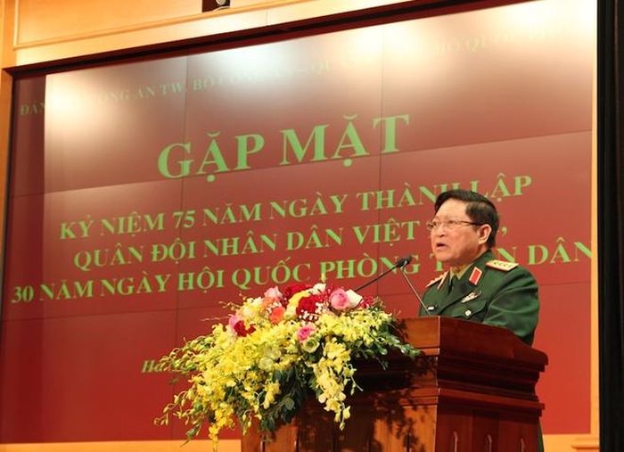Bộ trưởng Ngô Xuân Lịch phát biểu tại buổi gặp mặt