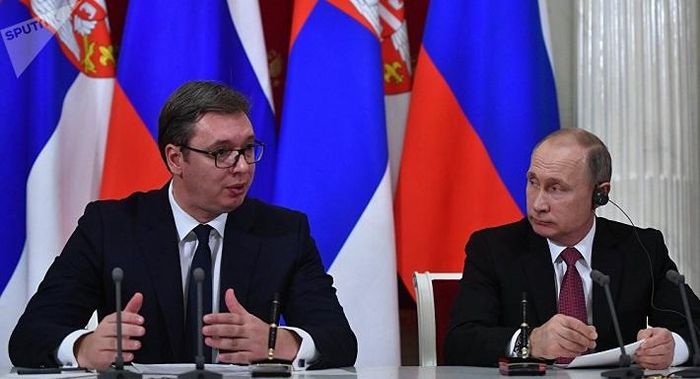Tổng thống Serbia Aleksandar Vucic và Tổng thống Nga Vladimir Putin
