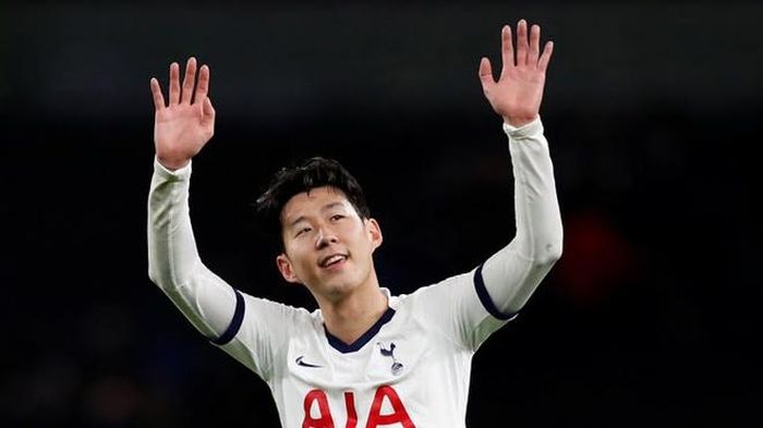 Son Heung-min đóng góp 1 bàn trong chiến thắng 5 sao của Tottenham. Ảnh: Getty.