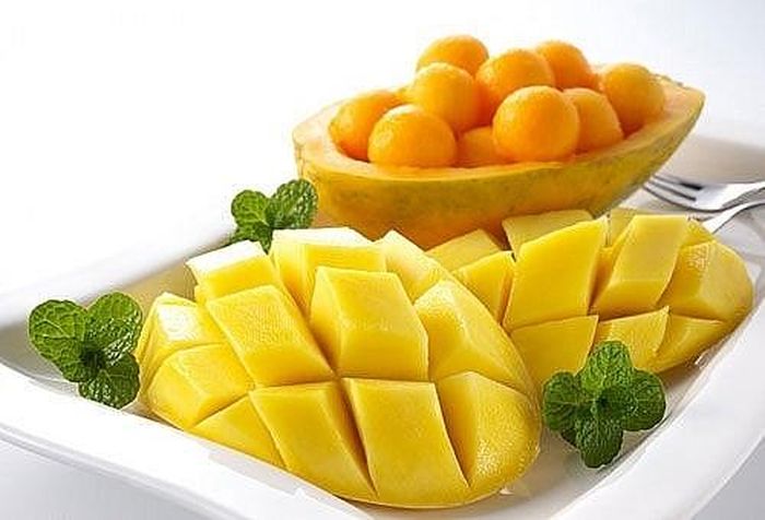 Trong lúc ăn phải thư giãn, vui vẻ, bữa ăn cần được trình bày thật hấp dẫn