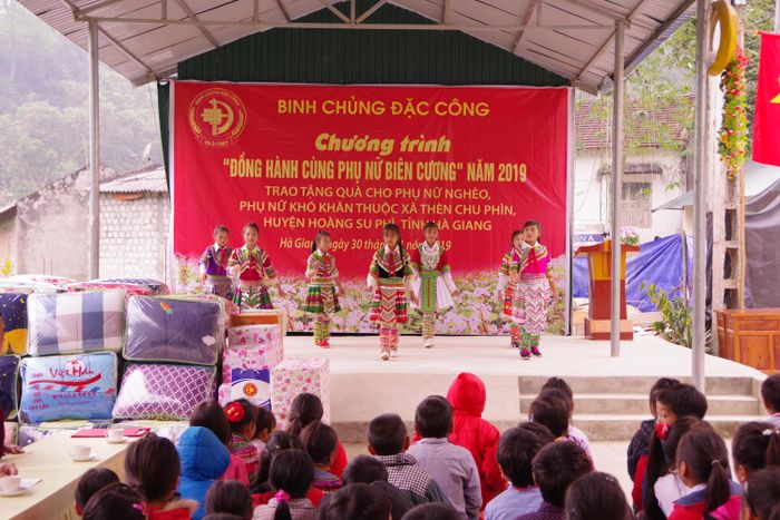Ngày vui ở Thèn Chu Phìn (Hoàng Su Phì, Hà Giang).