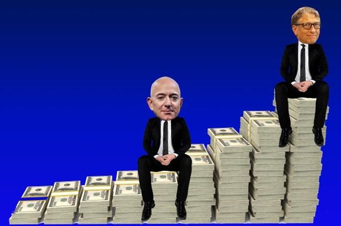 Vụ ly hôn với vợ MacKenzie phần nào kéo tụt tài sản của Jeff Bezos xuống mức thấp hơn Bill Gates. Ảnh: Getty Images; Shutterstock.