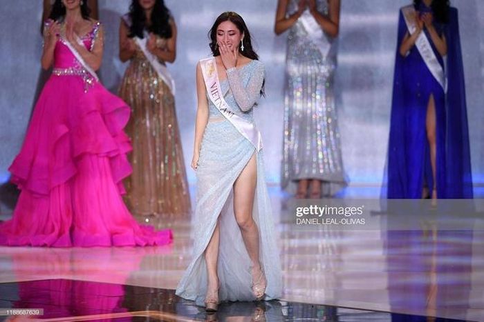  Tối 14/12 (theo giờ Việt Nam), chung kết cuộc thi Hoa hậu Thế giới (Miss World 2019) đã diễn ra tại thủ đô London, Anh. Tại đây, đại diện Việt Nam, Hoa hậu Lương Thùy Linh, đã lọt vào top 12 chung cuộc. Dù không thể vào top 5 như mong đợi, song đây cũng là một thành tích tương đối tốt của người đẹp Cao Bằng tại cuộc thi sắc đẹp lớn hàng đầu thế giới này.