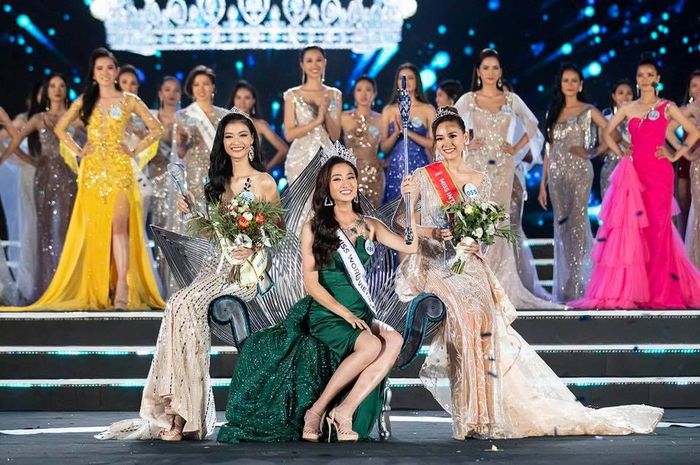  Lương Thùy Linh sinh năm 2000, quê ở Cao Bằng và đang là sinh viên của "ngôi trường đào tạo hoa hậu" - đại học Ngoại thương. Cô đăng quang Miss World Vietnam vào tối 3/8 vừa rồi trong sự đồng tình của khán giả. 