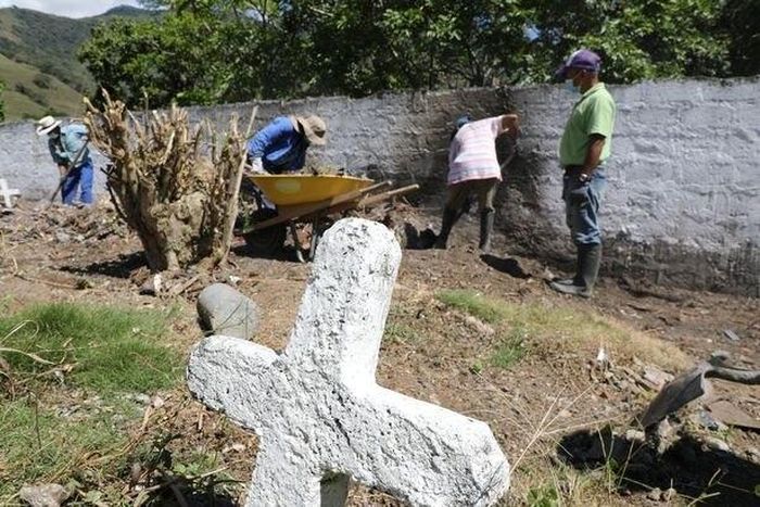 Những người dân vô tội đã bỏ mạng trong cuộc nội chiến ở Colombia.