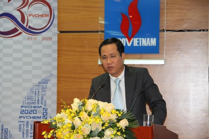 Đồng chí Trương Đại Nghĩa - Chủ tịch HĐQT DMC phát biểu tổng kết, đánh giá tại hội nghị. 