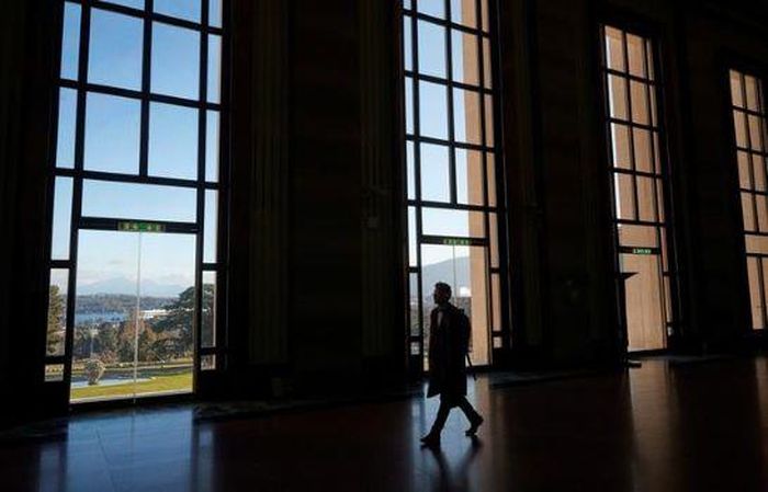 Tầng 3 của trụ sở Liên Hợp quốc tại Geneva bị tắt đèn. Ảnh: Reuters