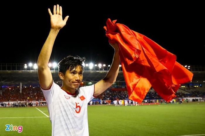 Văn Hậu sẽ không dự vòng chung kết U23 châu Á 2020. Ảnh: Minh Chiến.