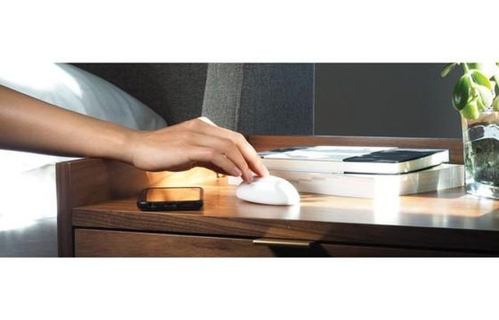 Smart Nora được bán với giá 329USD.