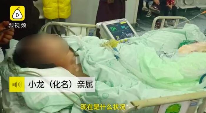 Gia đình của Ming không đủ điều kiện để chi trả viện phí