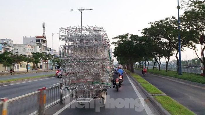 Hiện nay, tập trung nhiều xe máy "hết đát" chủ yếu ở các quận 5, quận 6....Các xe này chủ yếu dùng để chở hàng hóa