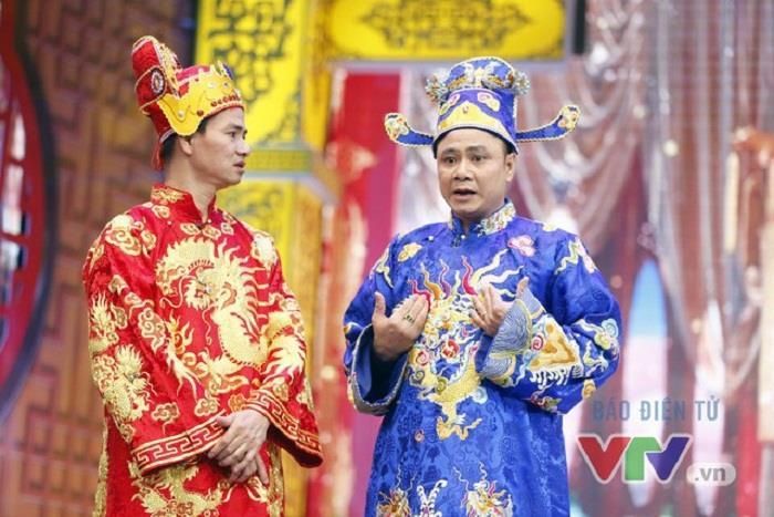 Tự Long có thể coi là diễn viên đa năng nhất trong dàn "Táo Quân".