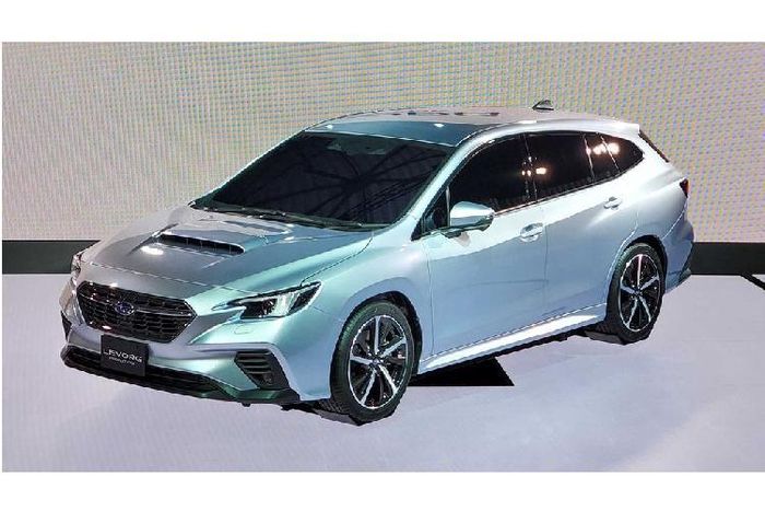 Các khách hàng của hãng xe Nhật Bản đều kỳ vọng vào những điều mới mẻ trên Levorg với logo STI Sport.