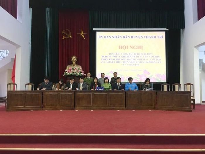 Các đơn vị thực hiện ký cam kết không để địa bàn xảy ra các vụ mua bán, sử dụng pháo nổ trong dịp Tết Nguyên đán Canh Tý 2020