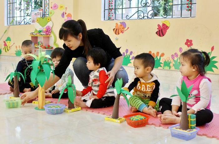 Một giờ học của trẻ dưới 3 tuổi tại trường Mầm non Tiến Bộ (Yên Sơn). Ảnh: Lê Thùy