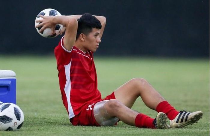 Khi mà cả Thanh Thịnh và Đình Trọng chưa chính xác được ngày có thể lành lặn thì ông Park phải tính toán sử dụng các cầu thủ đa năng như Trọng Đại, Đức Chiến. Ảnh: AFC