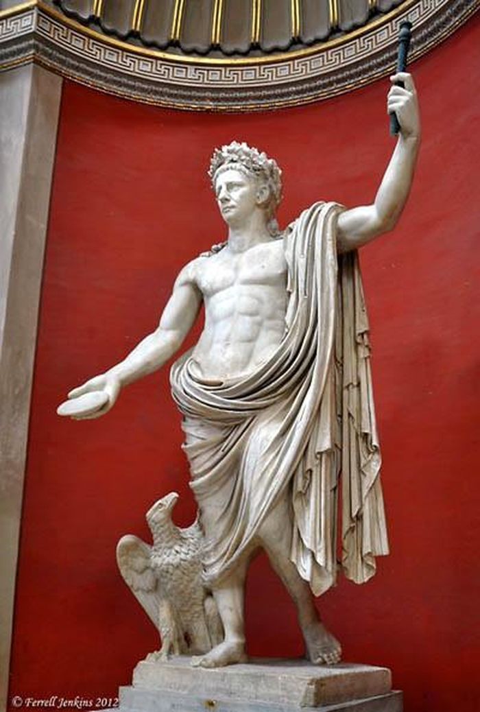 Vì vậy, 12 tiếng sau khi dùng món nấm độc, hoàng đế Claudius băng hà.