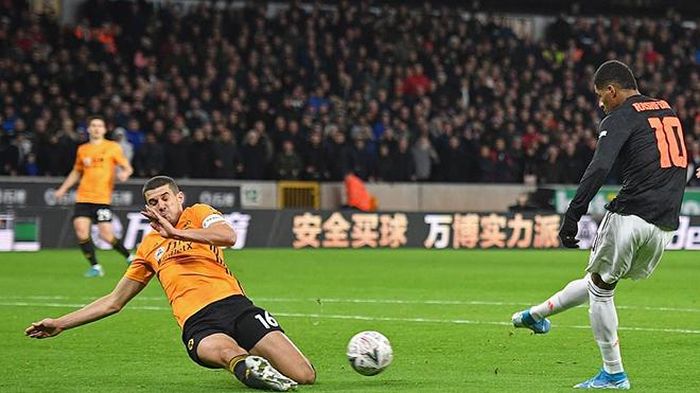 MU và Wolves sẽ buộc phải đá lại
