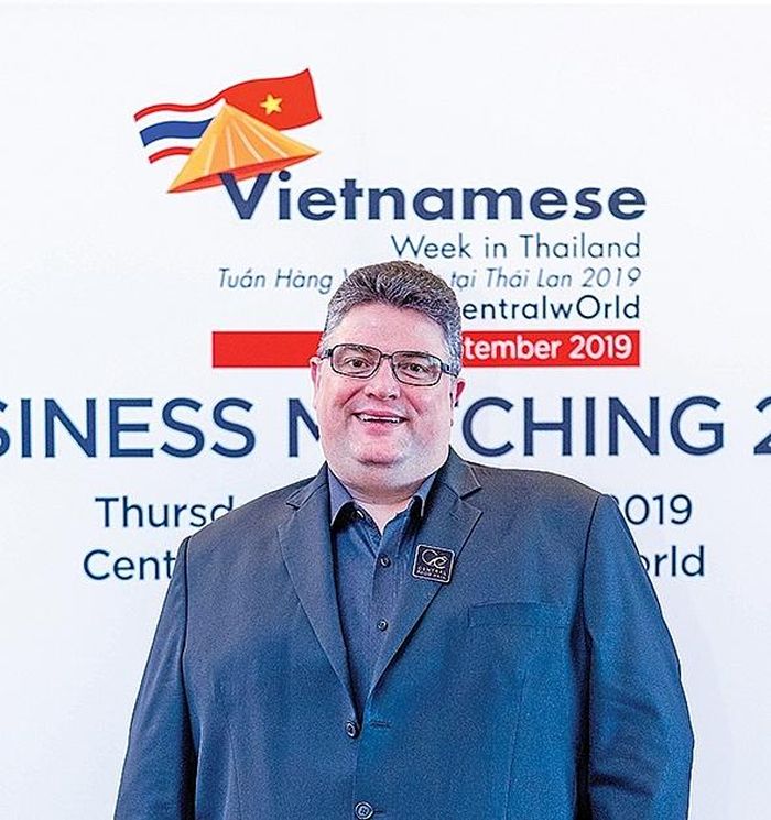 Ông Nick Reitmeier - Phó Chủ tịch điều hành, Giám đốc thu mua ngành hàng thực phẩm, ẩm thực quốc tế và thức uống có cồn (Tập đoàn Central Group Thái Lan)