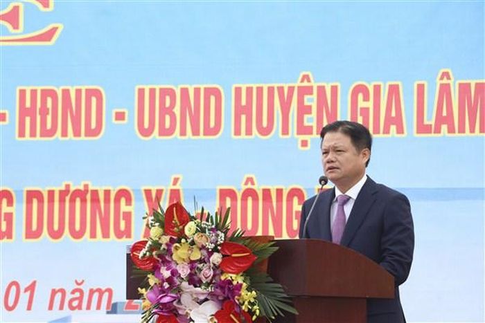 Trưởng ban Tổ chức Thành ủy Vũ Đức Bảo phát biểu tại buổi lễ
