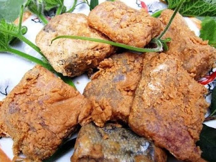 Cá thính ngon nhất là nướng bằng than hoa