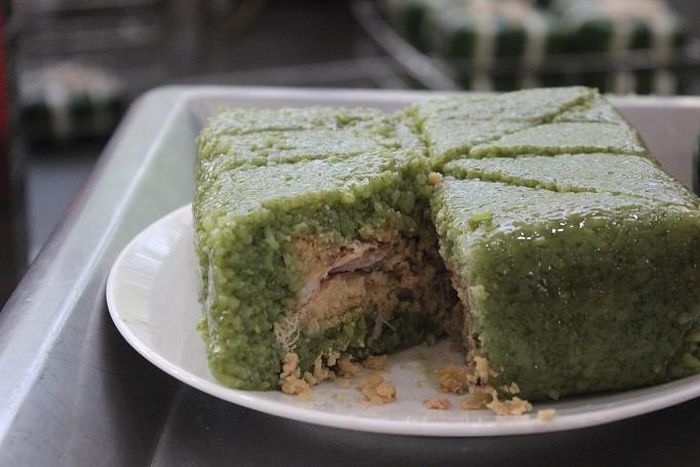 Bánh chưng được đảm bảo an toàn thực phẩm trong quá trình sơ chế
