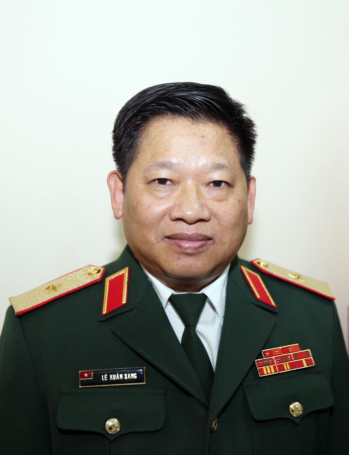  Thiếu tướng Lê Xuân Sang. 