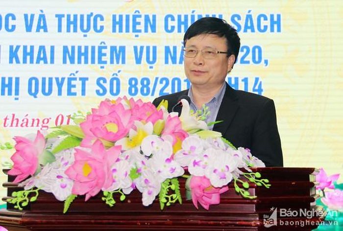 Đồng chí Bùi Đình Long phát biểu tại Hội nghị. Ảnh: Thanh Quỳnh