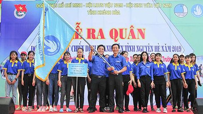  Lễ ra quân chiến dịch tình nguyện hè năm 2019. 