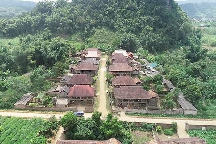 Bản TĐC Mường Chiên.