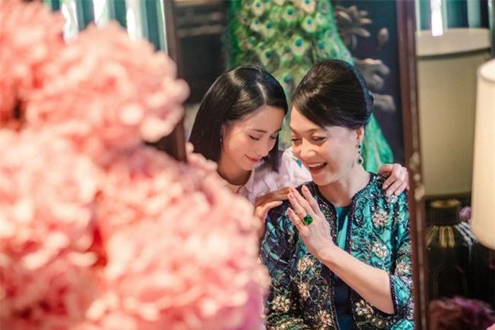 Jun Vũ và Lê Khanh.