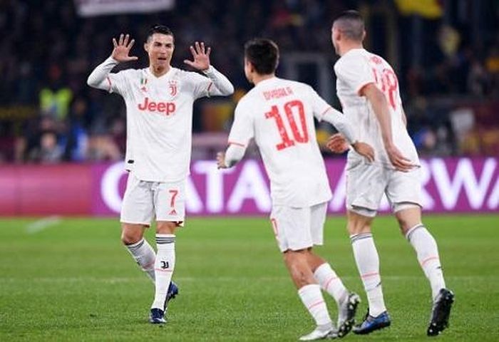 Juventus vô địch lượt đi Serie A