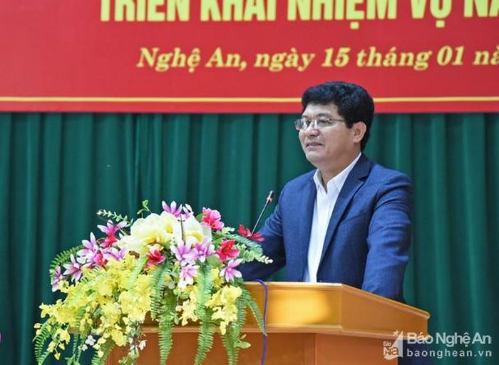 Đồng chí Phạm Trọng Hoàng - Ủy viên BCH Đảng bộ tỉnh, Chánh Văn phòng Tỉnh ủy phát biểu kết luận hội nghị. Ảnh: Thu Giang