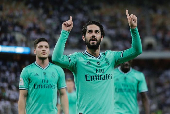 Isco là ưu tiên của Chelsea