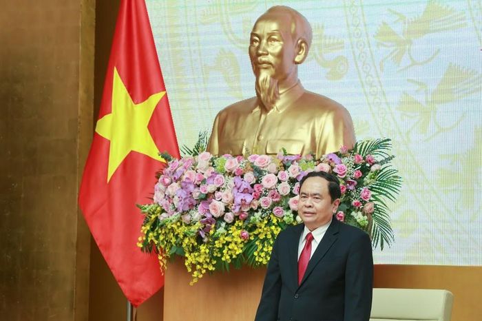 Chủ tịch Trần Thanh Mẫn phát biểu tại buổi gặp mặt.