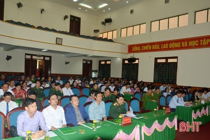 Đại biểu tham dự hội nghị
