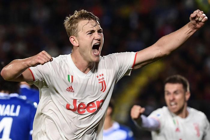 De-Ligt-Barca.jpg